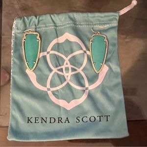 Kendra Scott turquoise earrings with gold tone with bag Excellent condition! 💚